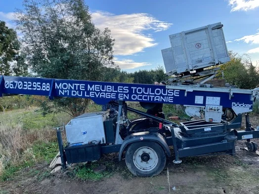 Location monte charge Toulouse 1